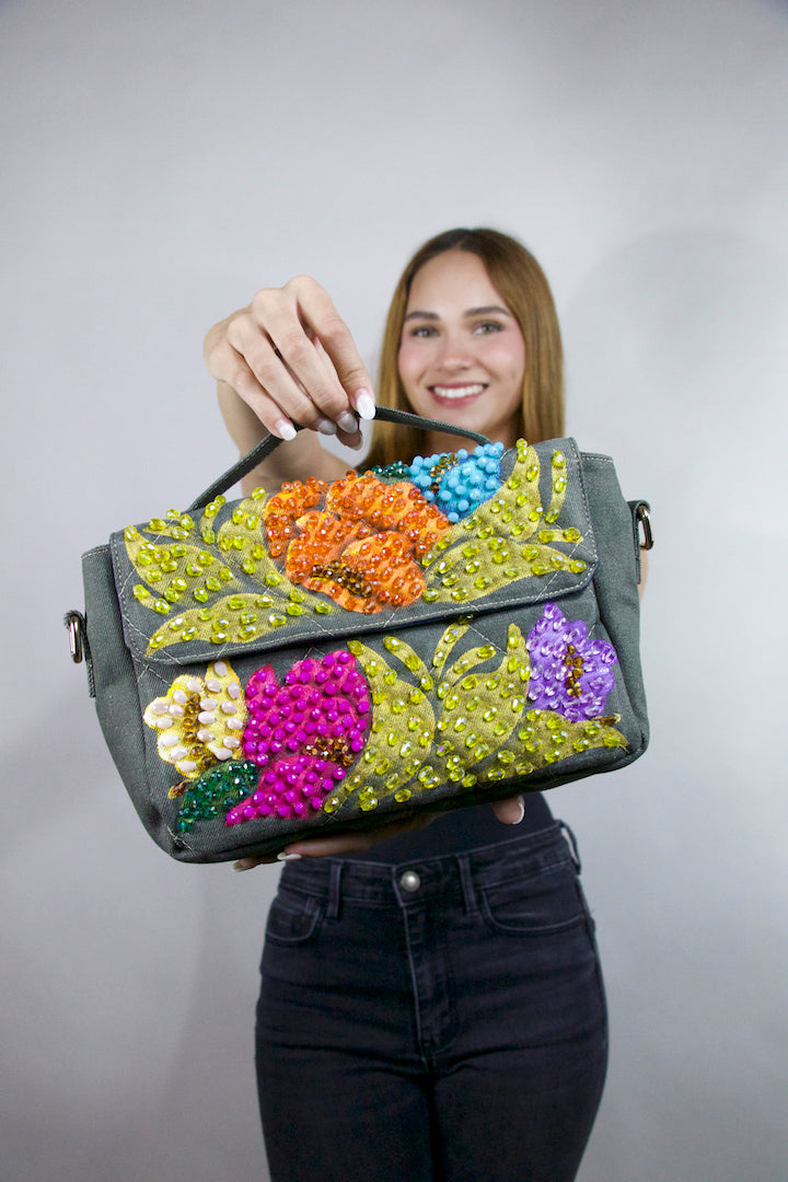 VIOLETA FILIGRANA FLORES