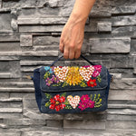 Violeta corazones con flores