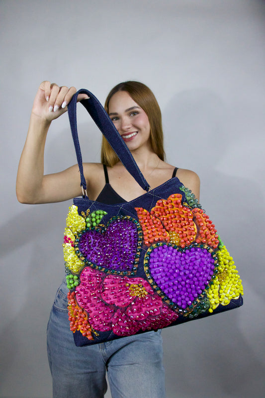 VALENTINA CORAZONES MORADOS FLORES
