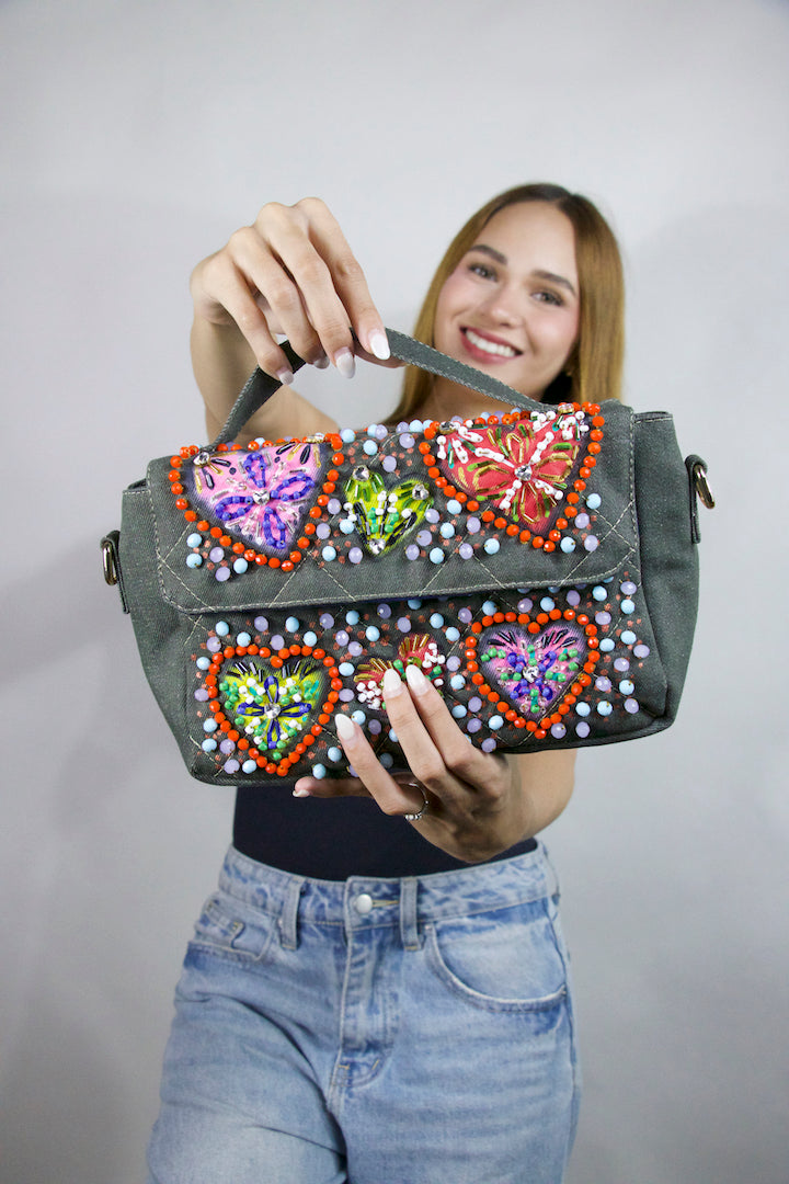 VIOLETA CORAZONES TALAVERA