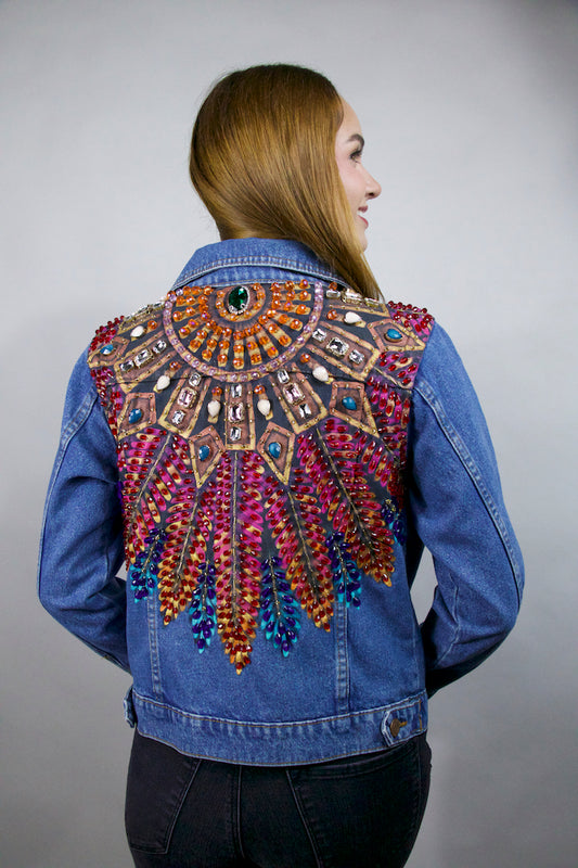 PLUMAS